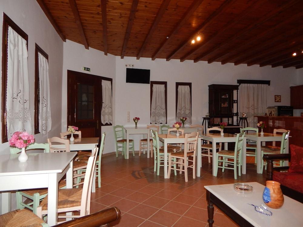 Mr & Mrs White Tinos Hotel Exterior foto