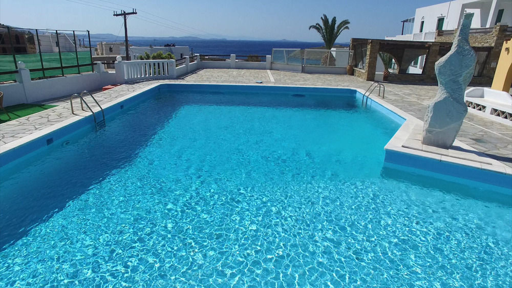 Mr & Mrs White Tinos Hotel Exterior foto