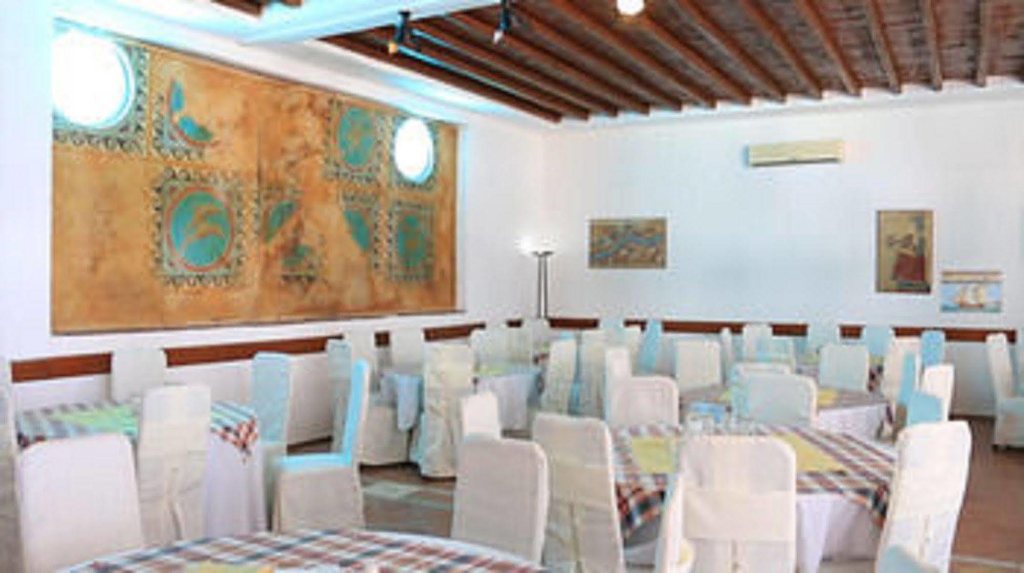 Mr & Mrs White Tinos Hotel Exterior foto