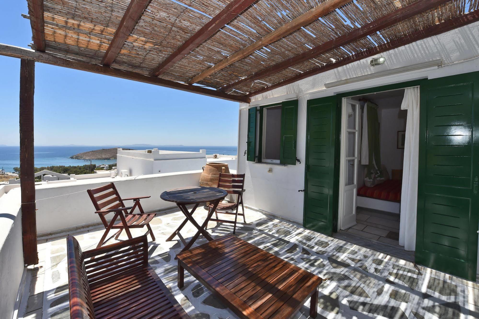 Mr & Mrs White Tinos Hotel Exterior foto