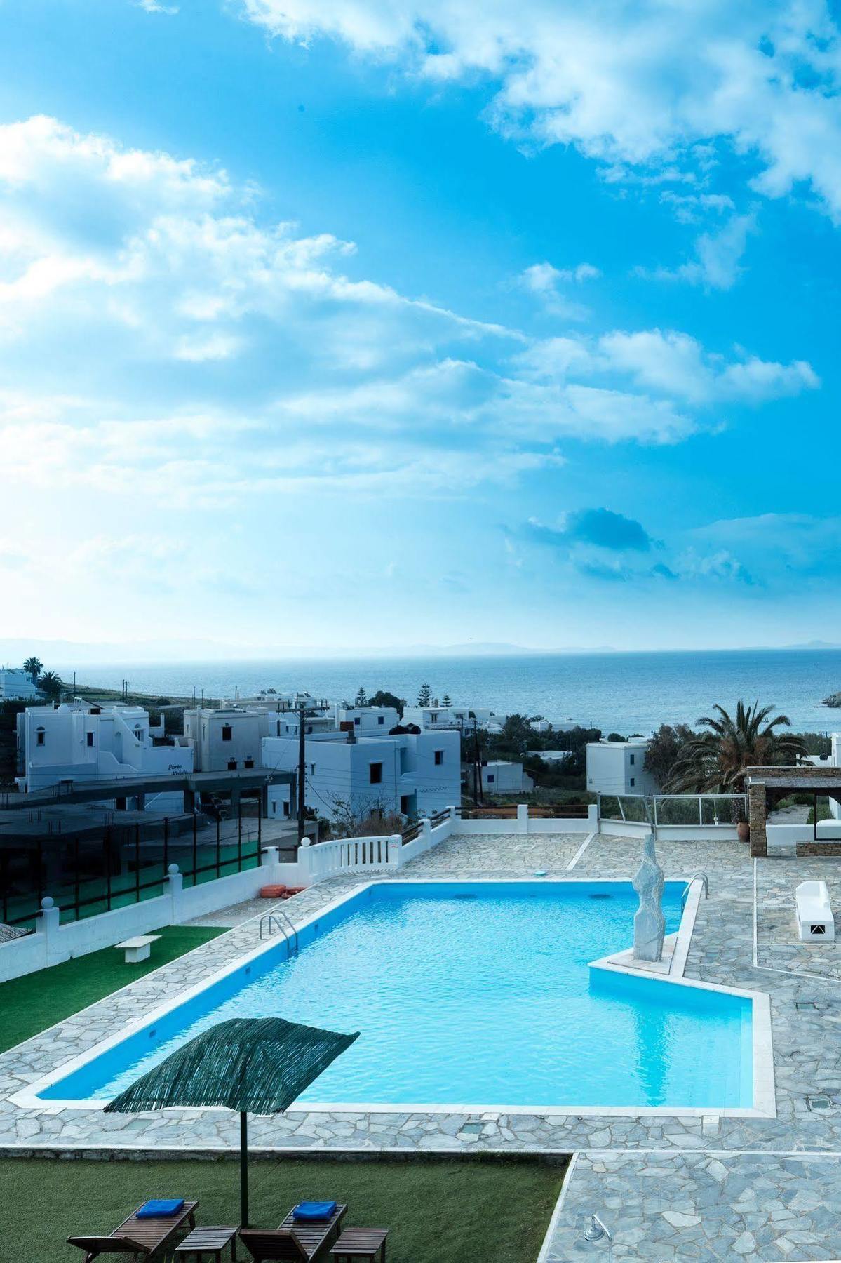 Mr & Mrs White Tinos Hotel Exterior foto
